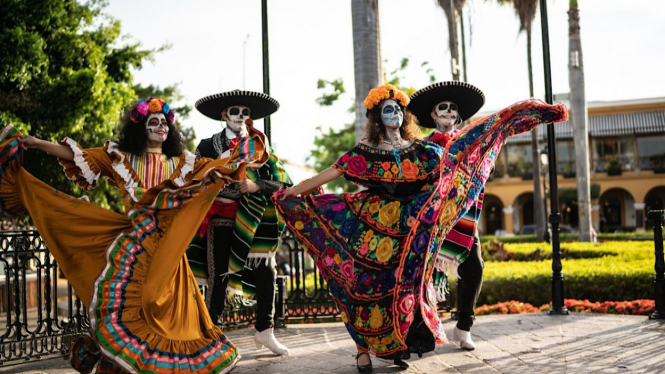 Perayaan 'Day of the Dead' atau Hari Orang Mati.