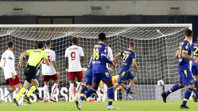 Hellas Verona vs AS Roma di Serie A
