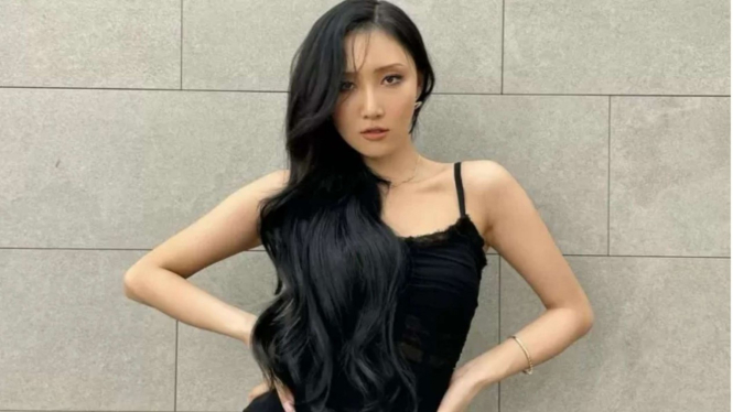 Hwasa MAMAMOO
