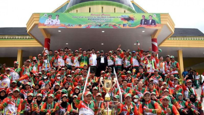 Gubernur Sumatera Utara, Edy Rahmayadi menjadi dalam penutupan Porprov Sumut