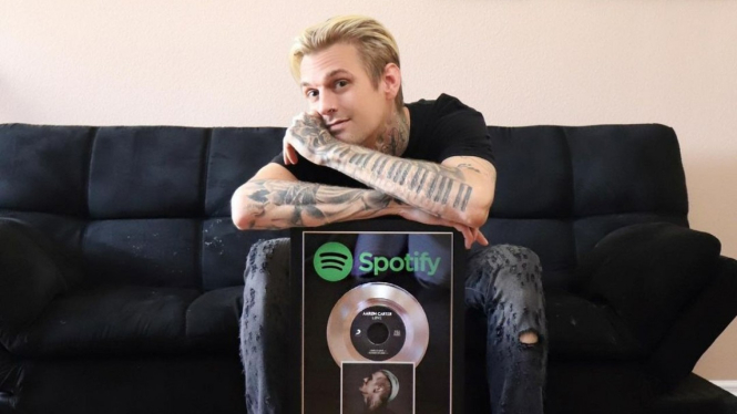 Aaron Carter.
