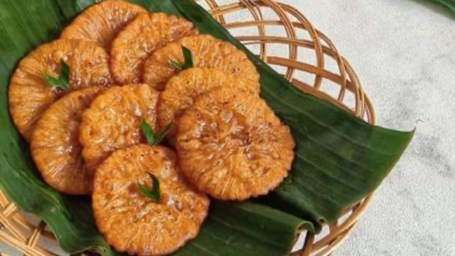 Kue Cucur