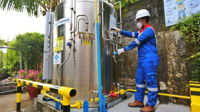Pemanfaatan CNG dan LNG di Bali.