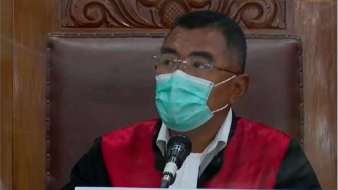 Ketua majelis hakim Wahyu Iman Santosa yang mengadili perkara Bharada E