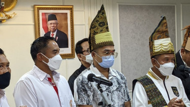 Jeka Saragih didampingi KOBI bertemu dengan Menpora Zainudin Amali