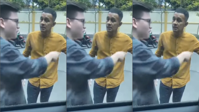 Viral Dua Pria Cekcok hingga Dipukul dengan Tongkat Bisbol