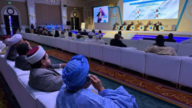 Sejumlah cendekiawan lintas agama dari 60 negara yang mewakili semua benua bertemu di konferensi Abu Dhabi Forum for Peace di Abu Dhabi, Uni Emirat Arab, Rabu, 9 November 2022.