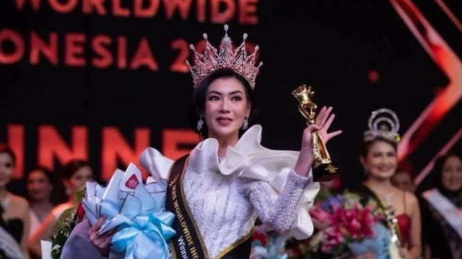 Marlienna Suwito, Mrs Worldwide Indonesia. 
