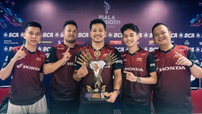 NFT Esports juara Piala Presiden Esports 2022 dari gim PUBG Mobile