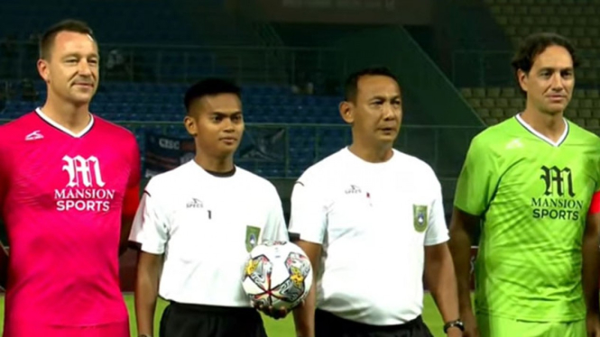 John Terry dan Alessandro Nesta main di Patriot Bekasi
