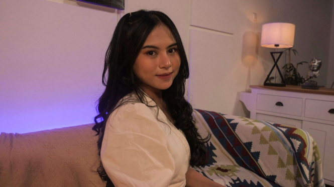 Nabilla Ayuzar, Member girlband SUN
