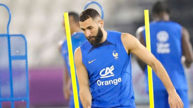 Striker Timnas Prancis, Karim Benzema