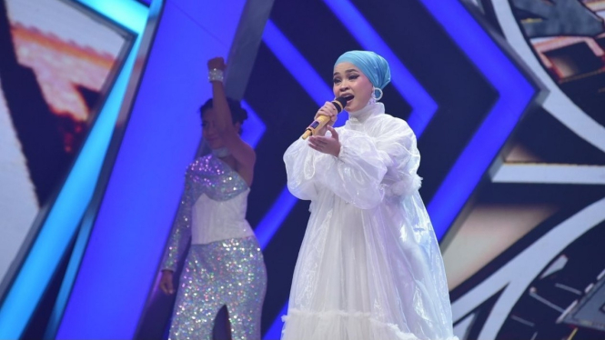 Salsa, finalis Koplo Superstar. 