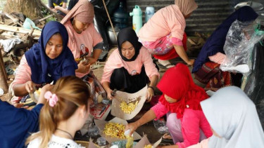 relawan Ganjar Pranowo bergerak cepat membantu korban gempa Cianjur