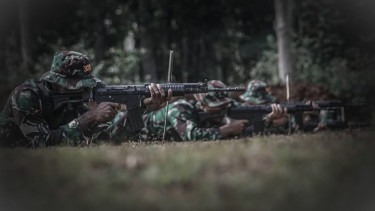 VIVA Militer: Prajurit Yonif 320/Badak Putih sebelum pindah ke Kostrad.