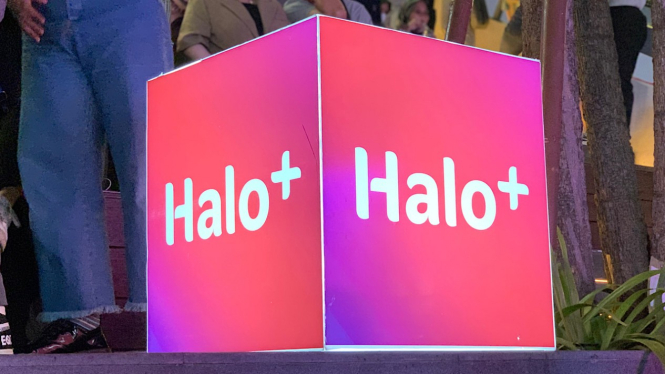 Paket Telkomsel Halo+.