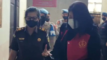 Putri Candrawathi hadiri sidang kasus pembunuhan Brigadir J lagi.