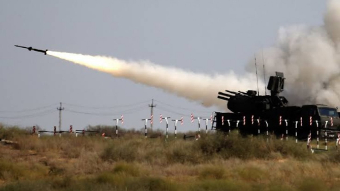 VIVA Militer: Sistem rudal permukaan-ke-udara Pantsyr-S militer Rusia