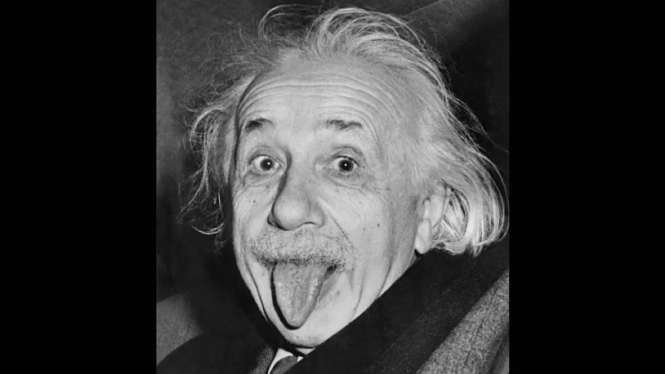 Albert Einsten.