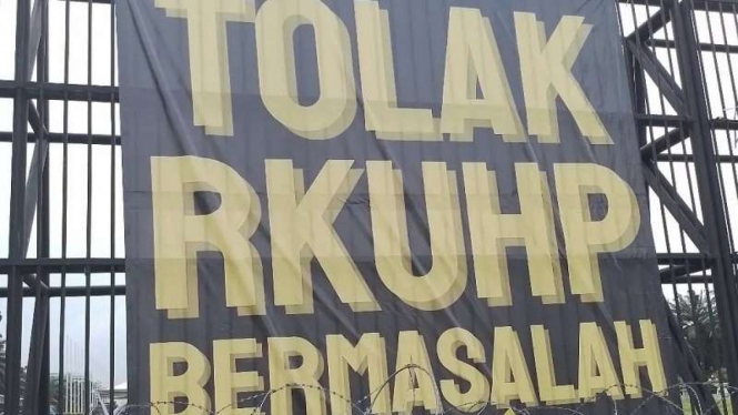 Demo RKUHP di depan Gedung DPR RI, Senin, 5 Desember 2022