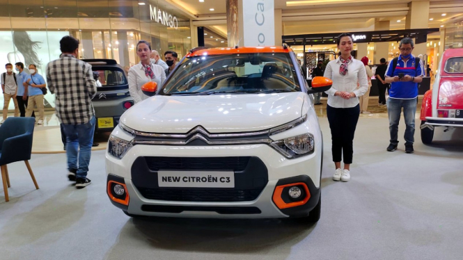 VIVA Otomotif: New Citroen C3 resmi dijual di Indonesia.