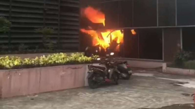 Kebakaran di Gedung Kemenkumham, Kamis, 8 Desember 2022.