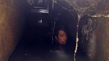 Pria asal Pemalang berendam di got kawasan Tambora, Jakarta Barat