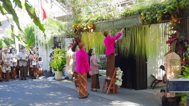 Presiden Jokowi Pasang Bleketepe.