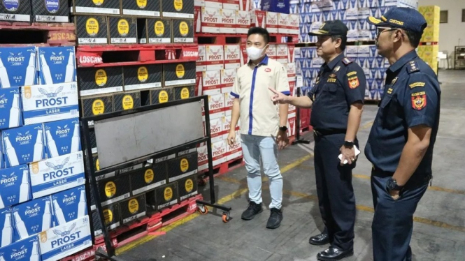 Bea Cukai melakukan “Customs Visit Customer” di Kabupaten Semarang