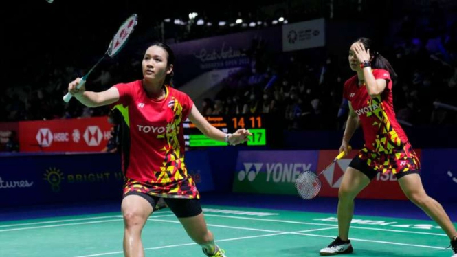 Ganda putri Thailand, Benyapa Aimsaard/Nuntakarn Aimsaard