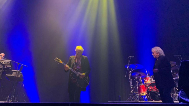 Air Supply