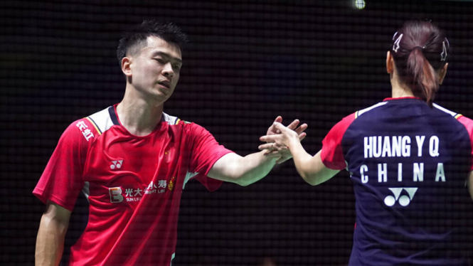 Ganda campuran China, Zheng Siwei/Huang Yaqiong