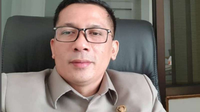 Bupati Meranti, Muhammad Adil