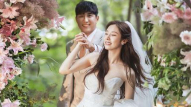 Jiyeon T-ara dan Hwang Jae Gyun.