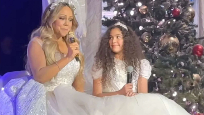 Mariah Carey dan putrinya, Monroe