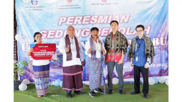 BCA ulurkan donasi untuk pembangunan SD terdampak bencana badai siklon di Kupang