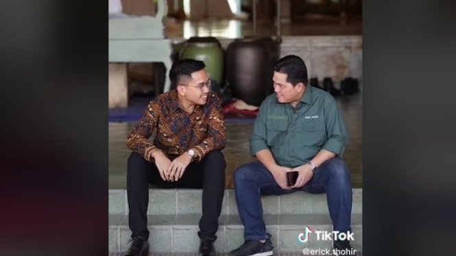 Raja Mangkunegara X dan Erick Thohir. 