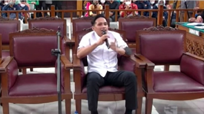 Richard Eliezer alias Bharada E bersaksi untuk terdakwa Ferdy Sambo 
