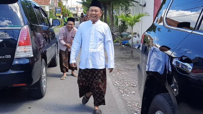 Guru mengaji Presiden Jokowi, KH Abdul Karim alias Gus Karim