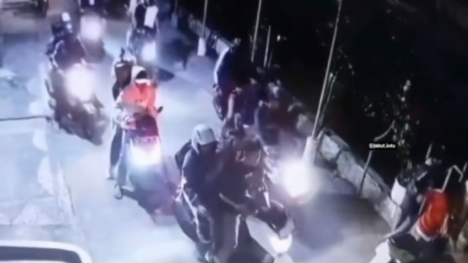 Viral! Belasan Remaja Gangster Motor Dibekuk Polisi
