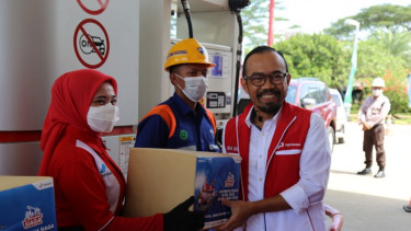 Direktur Pemasaran Pusat & Niaga Riva Siahaan.