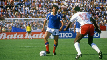 Michel Platini saat membela Timnas Prancis