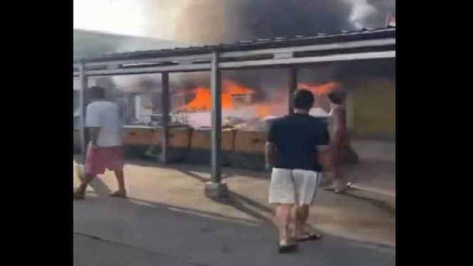 Kebakaran kios di Terminal Pasar Senen, Jakarta Pusat