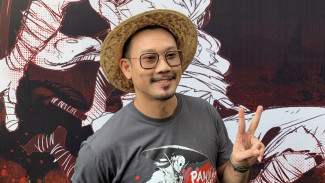Denny Sumargo Luncurkan Produk Perawatan Khusus Pria, Brand Lokal SOMBONG Hadir Eksklusif di Shopee