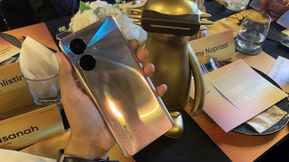 Tahun Baru Disambut Realme 10