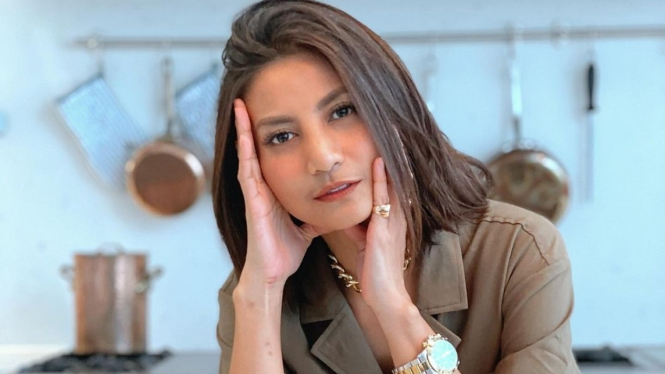 Natasha Dewanti. 