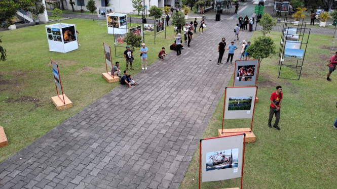 Pameran foto Bangkit Menuju Endemi