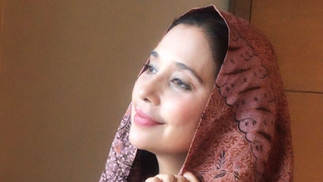 Ayu Azhari