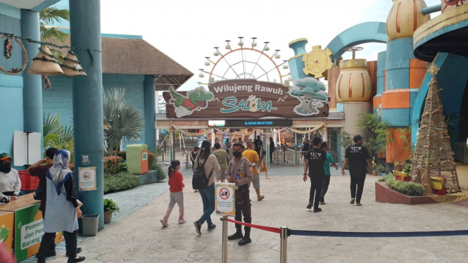 Taman Saloka, Semarang.