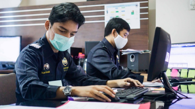 Bea Cukai Tanjung Emas menggelar proses lelang